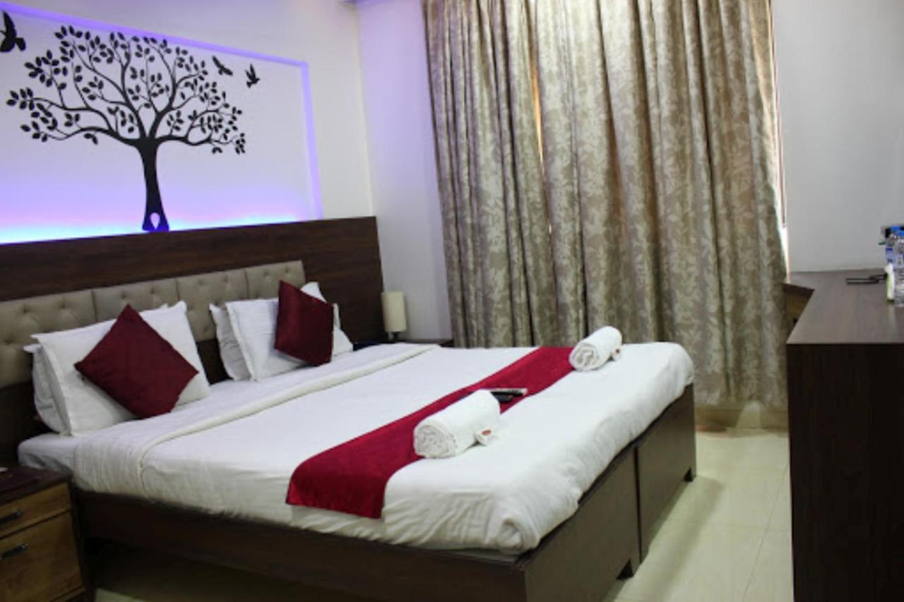 Hotel Shelter Palace Navi Mumbai Exterior photo
